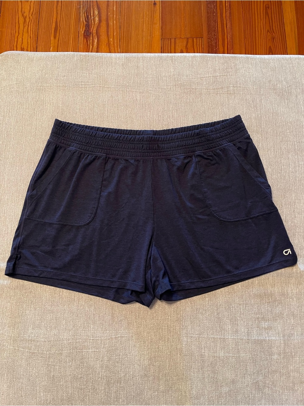 GAP Athletic Running Workout Shorts - Navy and Heather Gray - Picture 2 of 14